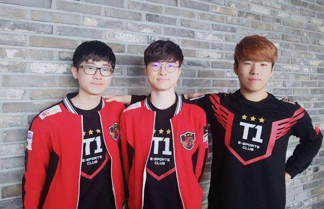 事的一个热 事的一个热