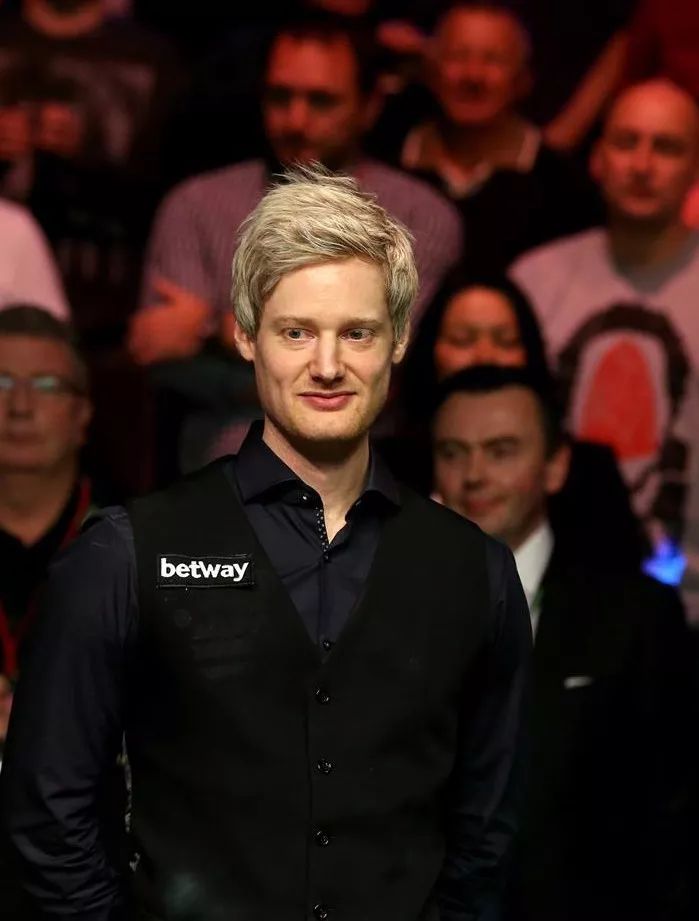 二轮的较量 二轮的较量