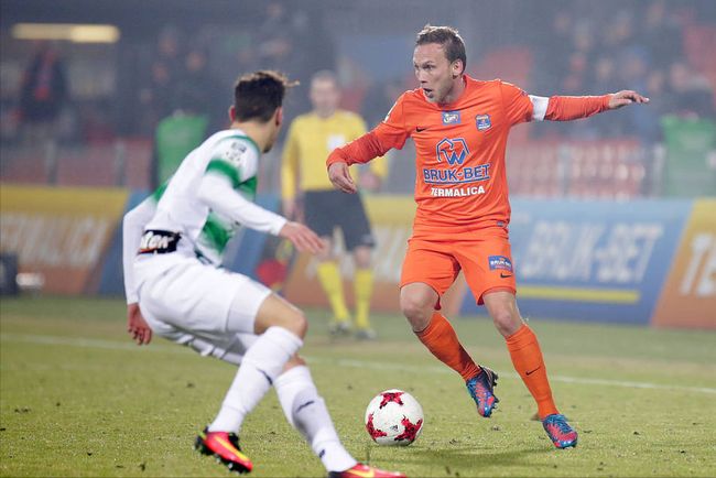 他们需优先 他们需优先