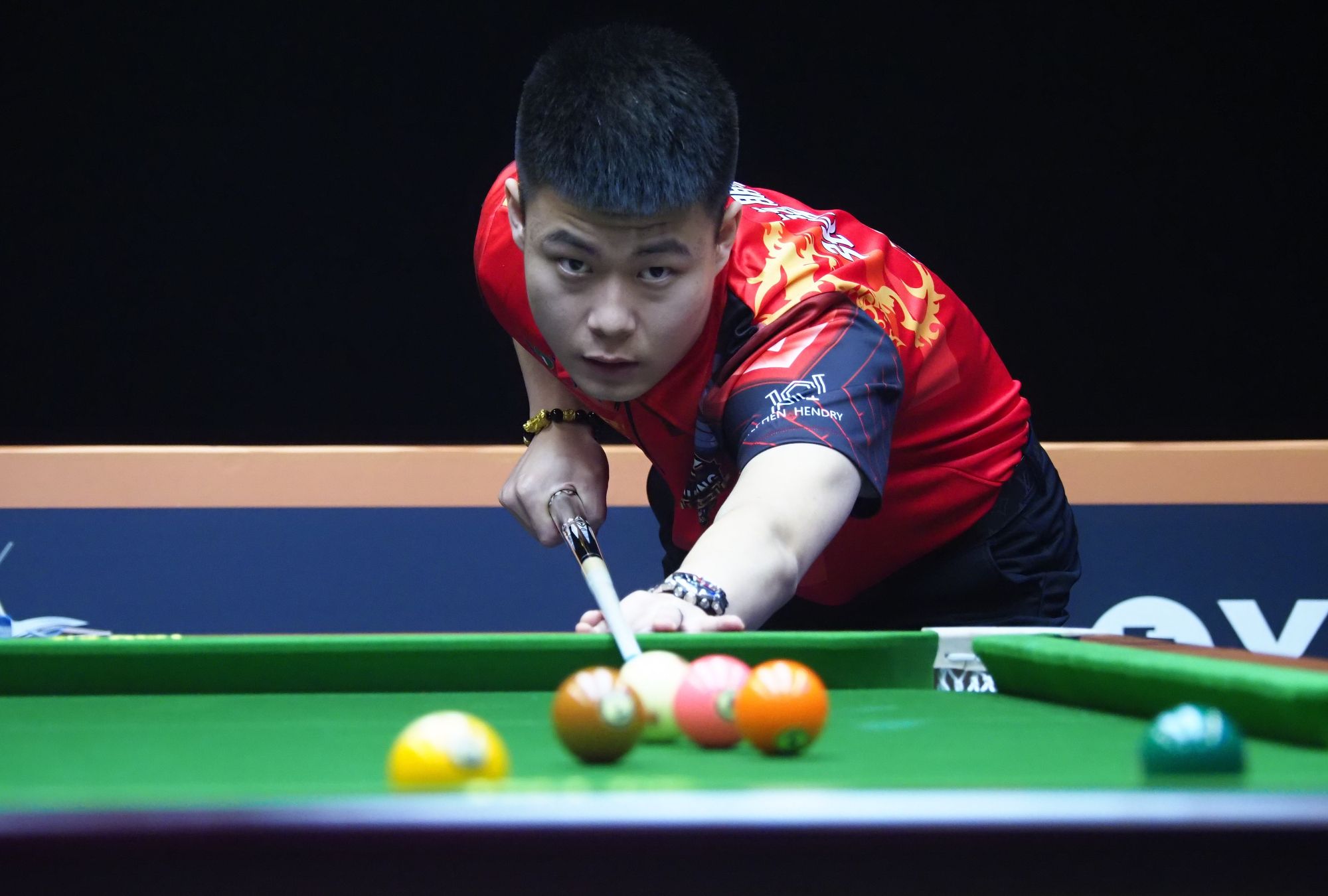 在正视不足 在正视不足