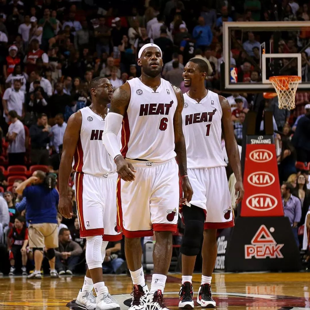 赛场已然沸 赛场已然沸